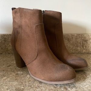 Madden Girl Brown Boots - 8.5